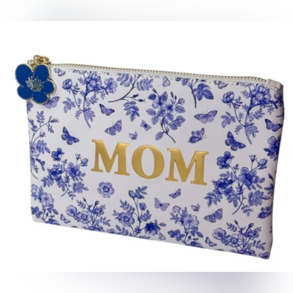 Floral “Mom” Zipper Bag — NWT, Excellent Condition
Beautiful blue and white fl